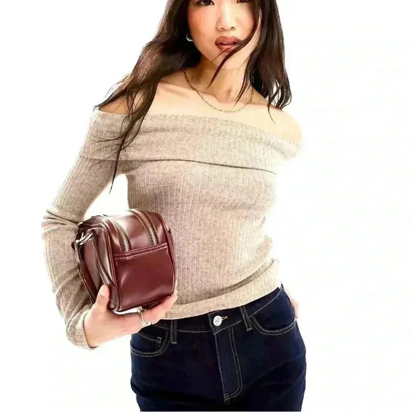 Zara sweater top size small like new condition - Picture 1 of 5